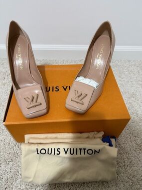 Louis Vuitton Blush Patent Leather Square-Toe Pumps with Gold LV